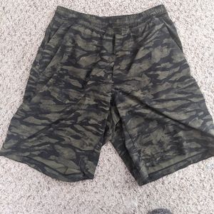 Lululemon camo shorts